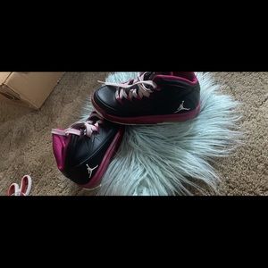 Beautiful kids Jordan’s.  Size 3 1/2 youth. Looking brand new.